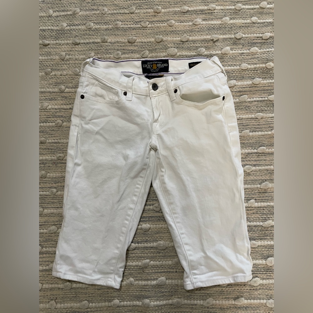 Lucky Brand size 00 mid length shorts
